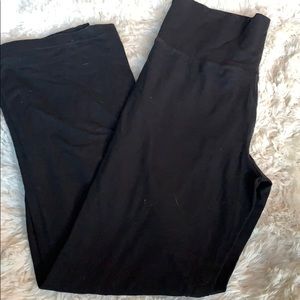Black Yoga Pants. Wide Leg.